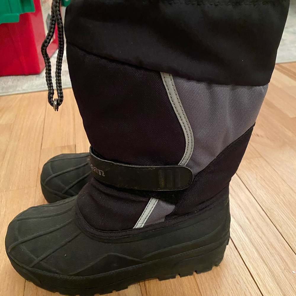 LL Bean Northwoods kids boots sz 1